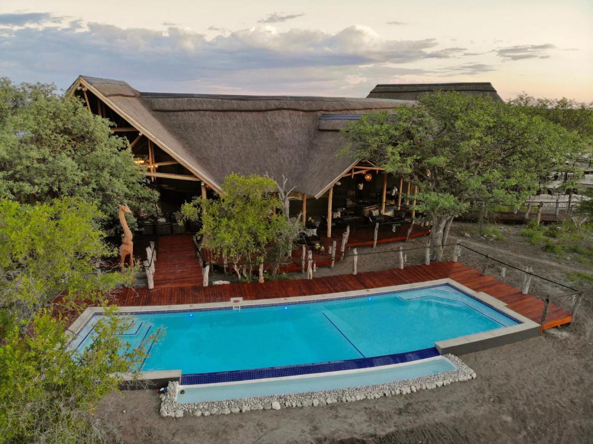 Etosha Oberland Lodge Okaukuejo Exterior photo