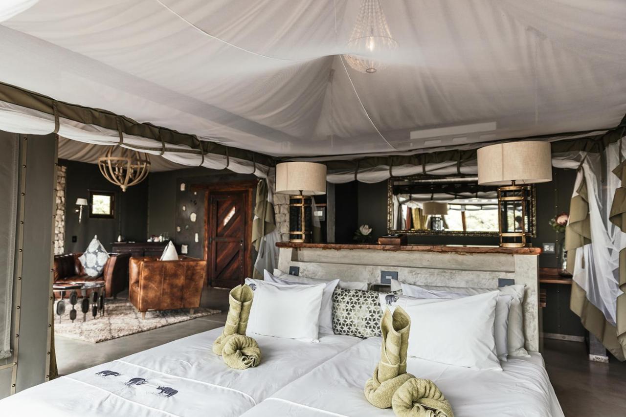 Etosha Oberland Lodge Okaukuejo Exterior photo